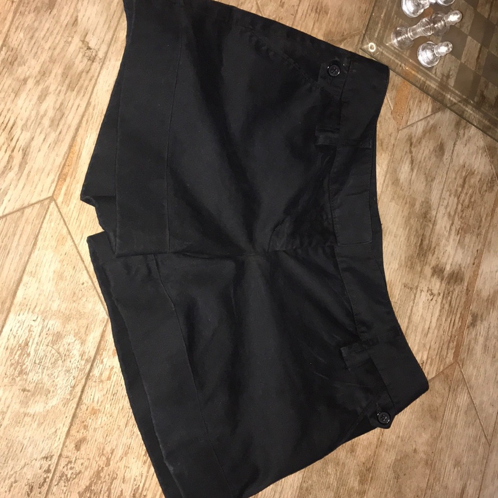 Cute black EXPRESS shorts, size 6
